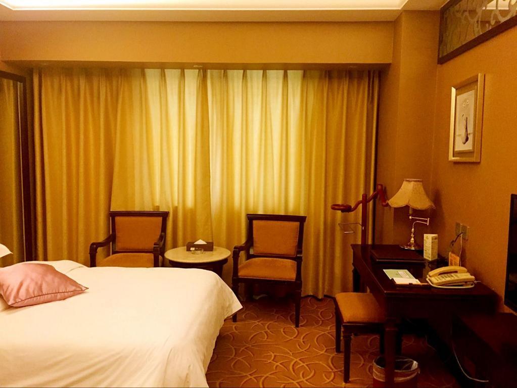 קונמינג Green Land Hotel מראה חיצוני תמונה